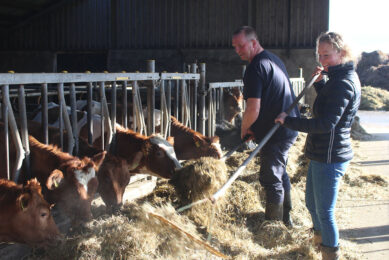 When it comes to thinking outside the box or coming up with innovative solutions it can be beneficial for farmers to look to their peers for input and support rather than just receive advice through a  top down  approach. Photo: Zana van Dijk