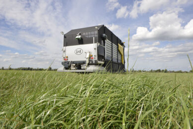 The Lely Exos concept is the first fully autonomous system for harvesting and feeding fresh grass in the barn during the growing season. Photo: Lely