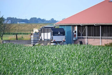 Lely: Mowing and feeding robot to be launched