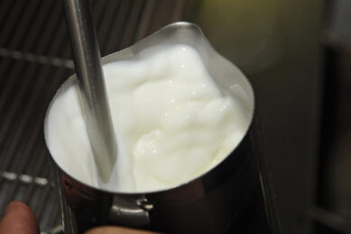 Fonterra revises 2014/15 forecast milk price