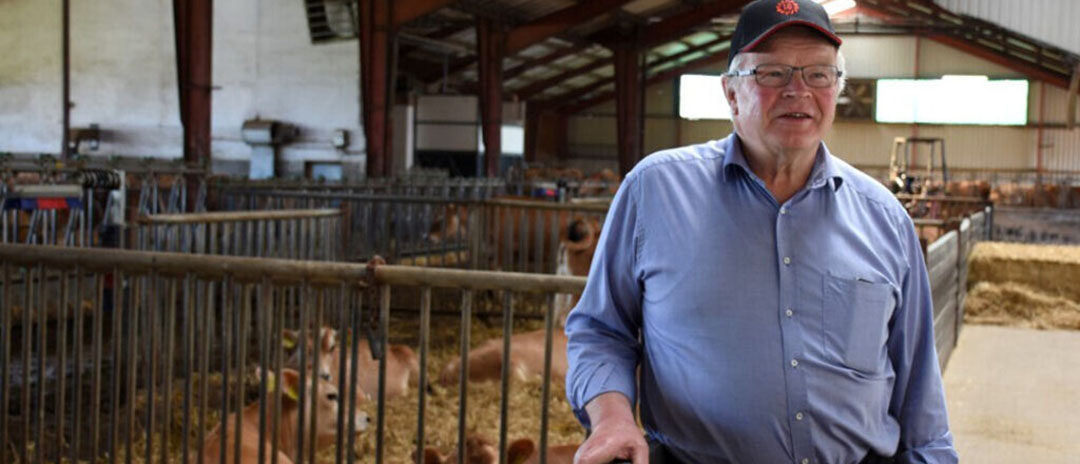 Holger Hedelund Poulsen milks 190 pedigree Jersey cows on his farm at Ejer Bavnehoj, Denmark. Photo: Chris McCullough