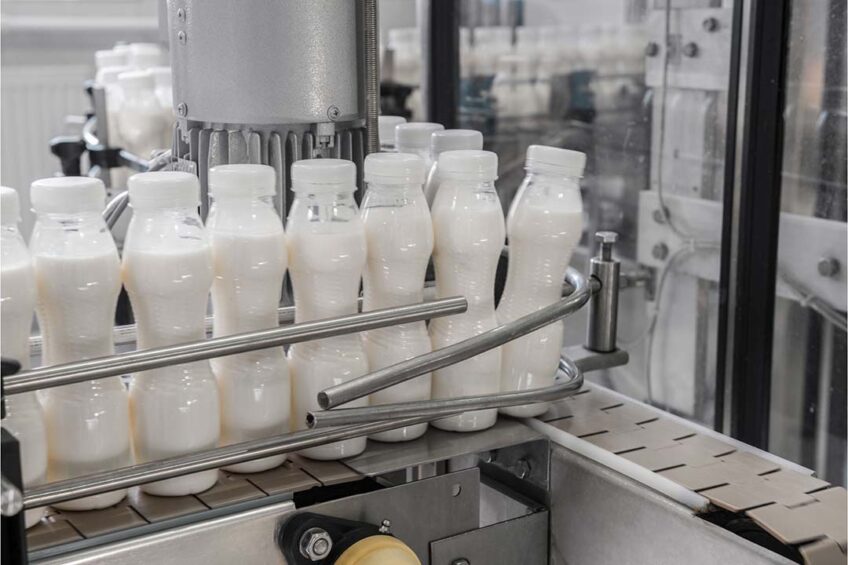 According to the latest Situation and Outlook Report from Dairy Australia, milk production in Australia will remain steady over the 2023-2024 season.